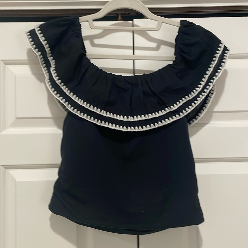J. Crew Off-the-shoulder ruffle top in stretch cotton blend. NWT. Size M